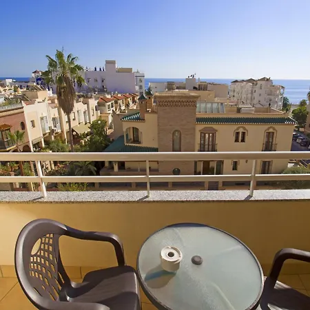 Apartamentos Turisticos Fercomar Nerja Exterior photo